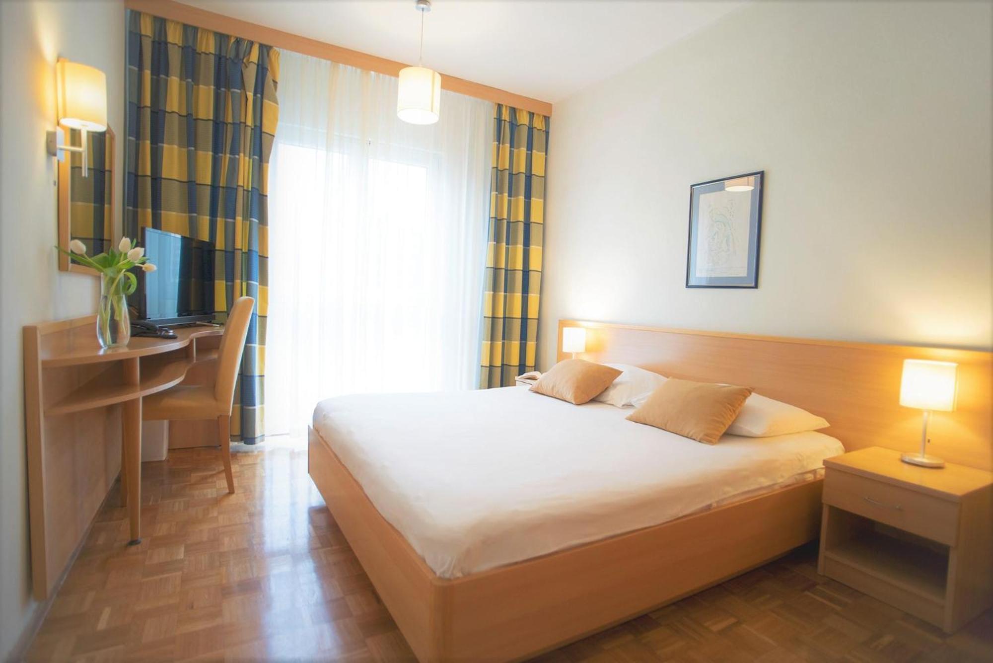 Aminess Vival Casa Velaris 호텔 수페타르 외부 사진